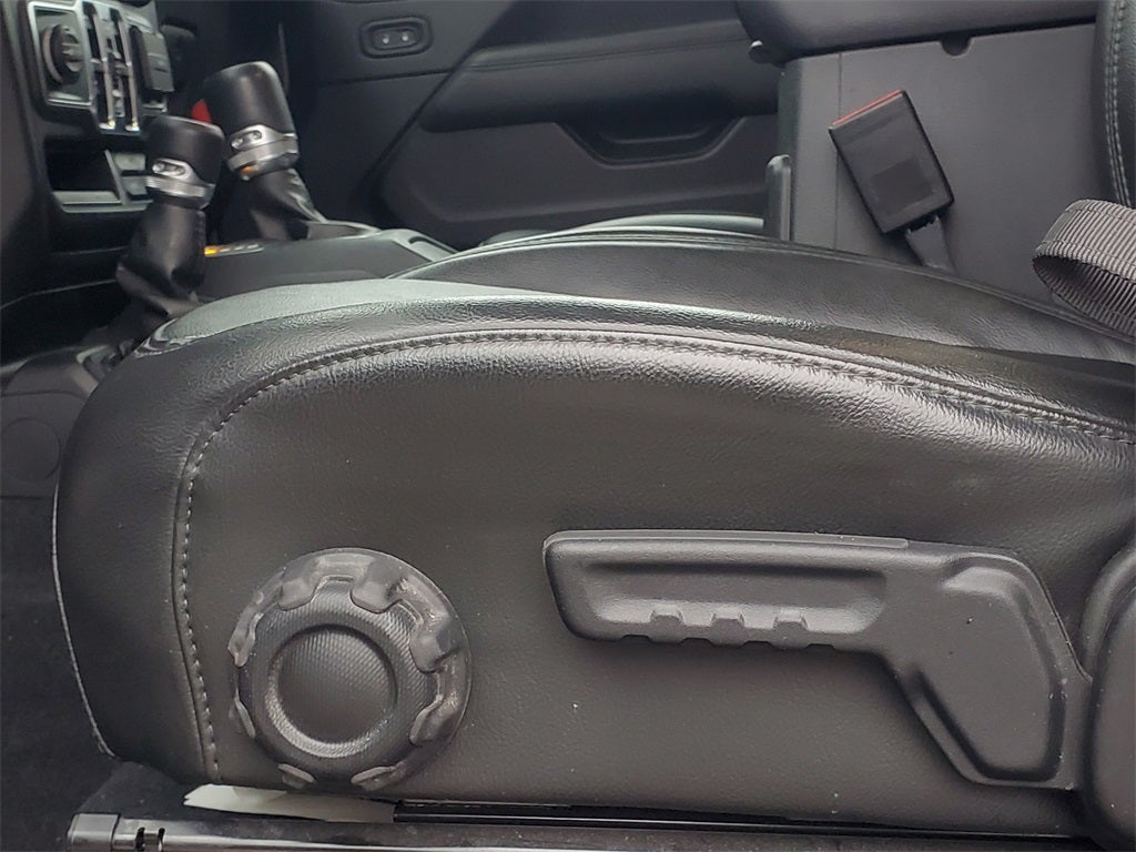 2022 Jeep Wrangler Unlimited Sahara Altitude