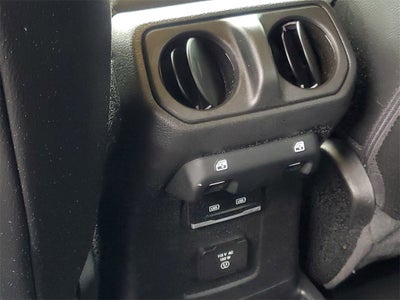 2022 Jeep Wrangler Unlimited Sahara Altitude