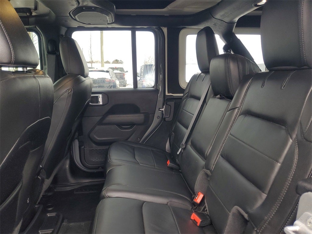 2022 Jeep Wrangler Unlimited Sahara Altitude