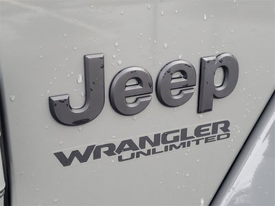 2022 Jeep Wrangler Unlimited Sahara Altitude