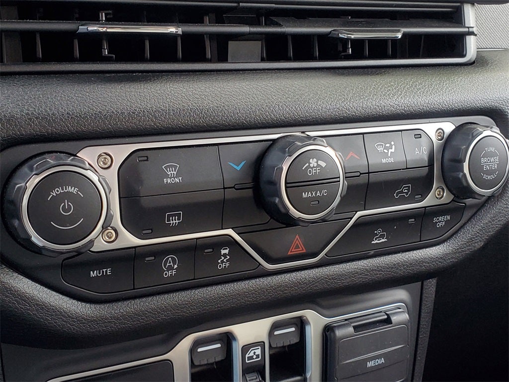 2024 Jeep Wrangler 4-Door Sport S