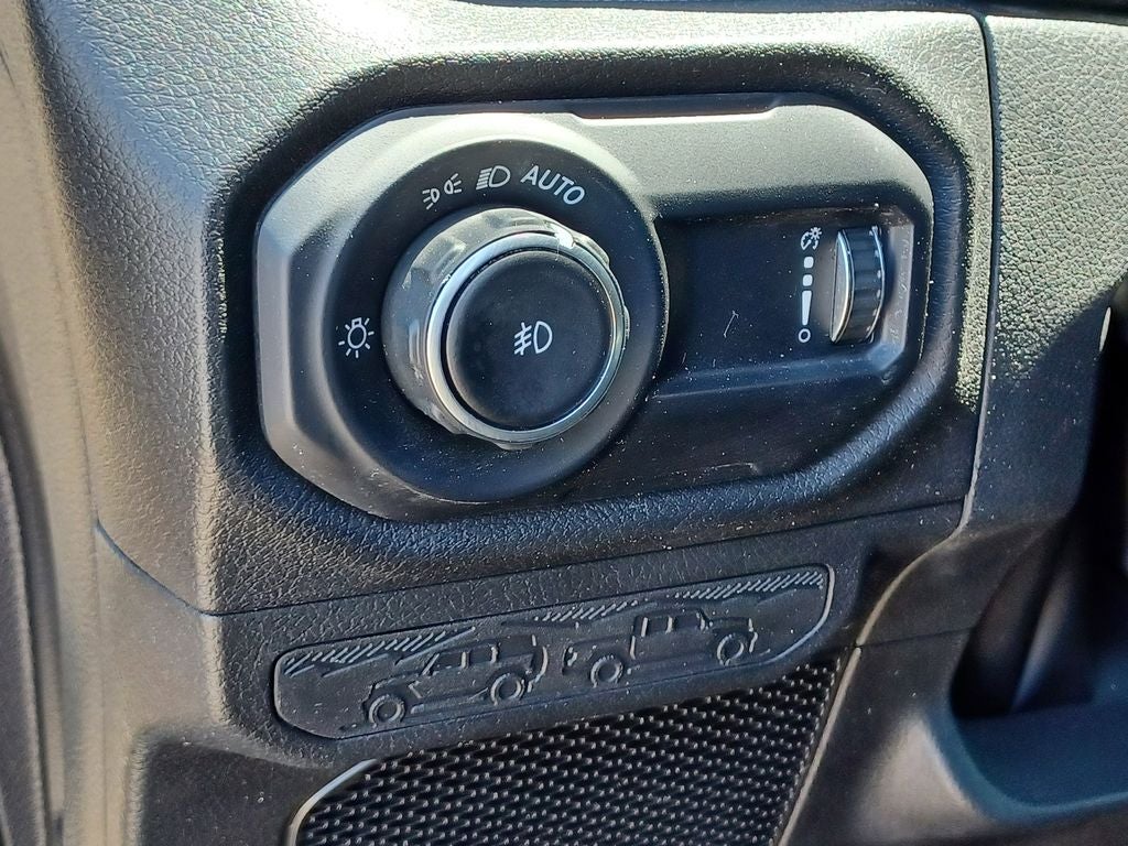 2024 Jeep Wrangler 4-Door Willys