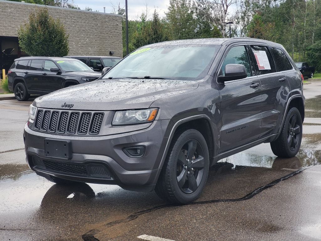 Used 2015 Jeep Grand Cherokee Altitude with VIN 1C4RJFAG1FC692019 for sale in Imlay City, MI
