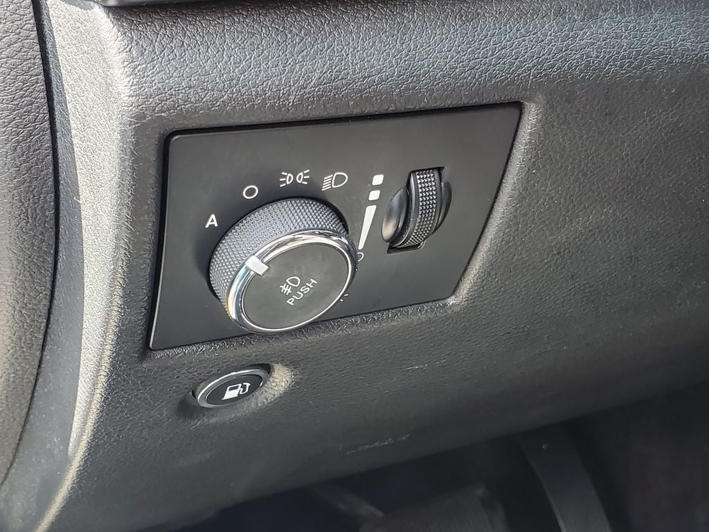 2019 Jeep Grand Cherokee Laredo E