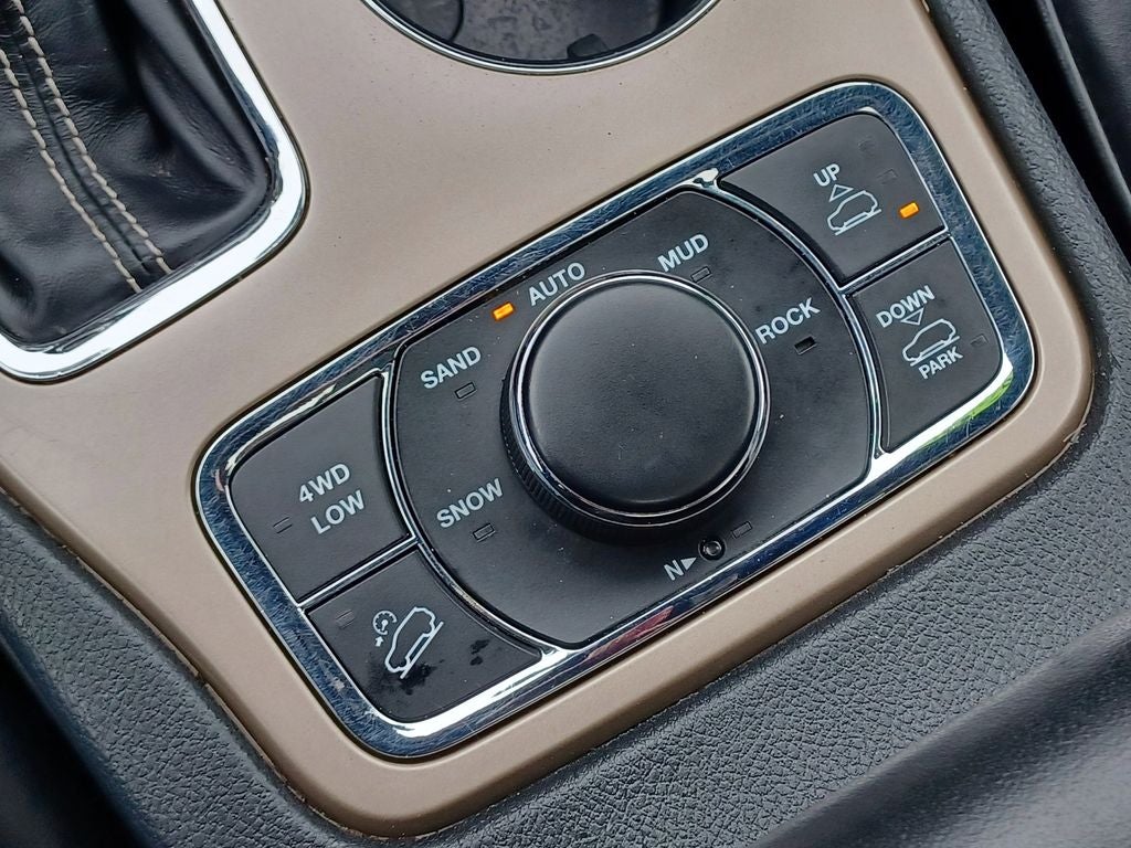 2016 Jeep Grand Cherokee Overland