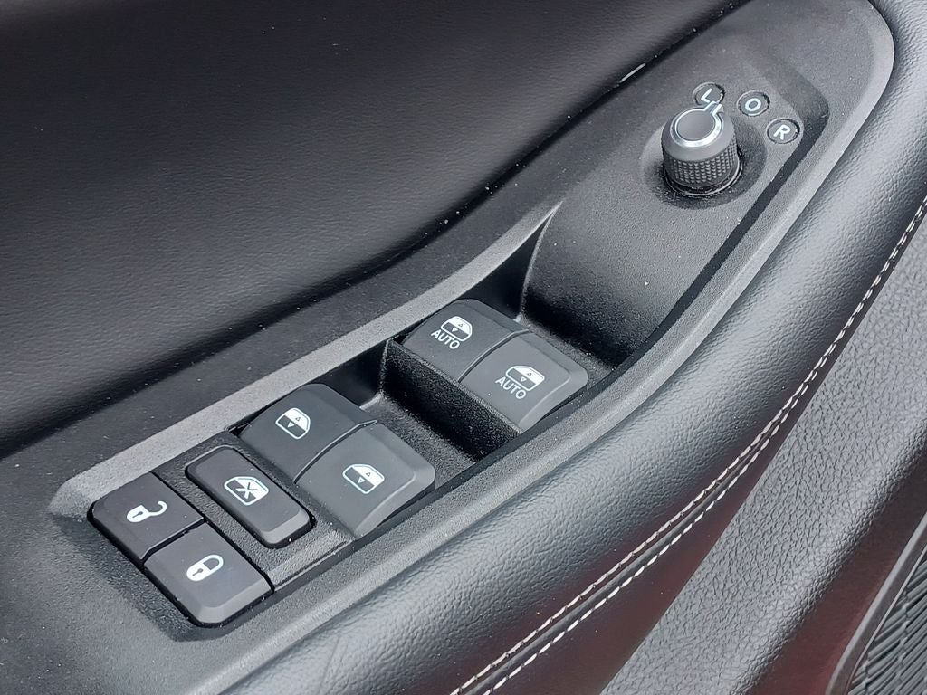 2024 Jeep Grand Cherokee Laredo X
