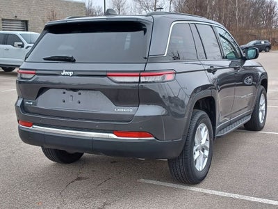 2025 Jeep Grand Cherokee Laredo X 4x4