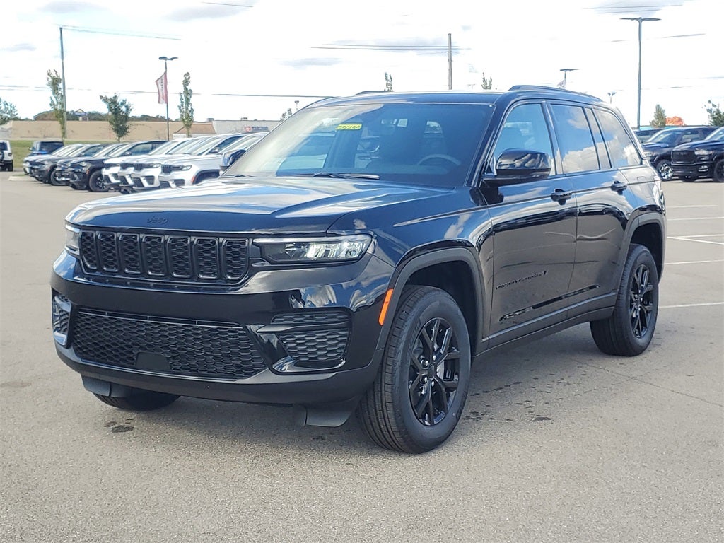 2025 Jeep Grand Cherokee GRAND CHEROKEE ALTITUDE X 4X4
