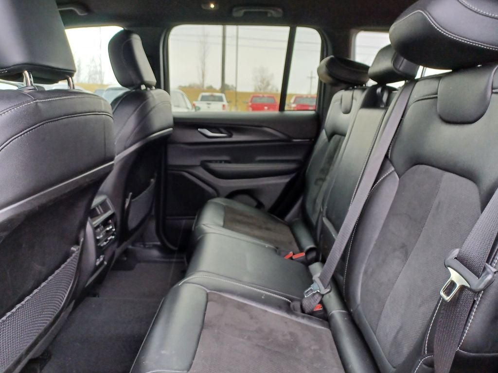 2023 Jeep Grand Cherokee Altitude 4x4