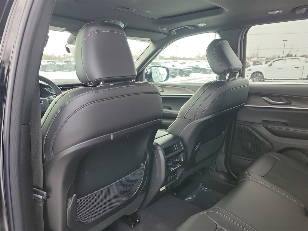 2026 Jeep Grand Cherokee GRAND CHEROKEE ALTITUDE 4X4