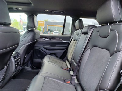 2026 Jeep Grand Cherokee GRAND CHEROKEE LAREDO ALTITUDE 4X4