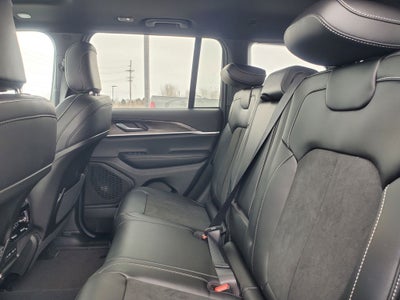 2026 Jeep Grand Cherokee GRAND CHEROKEE LAREDO ALTITUDE 4X4