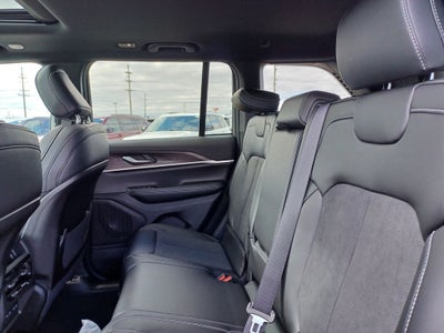 2026 Jeep Grand Cherokee GRAND CHEROKEE LAREDO ALTITUDE 4X4