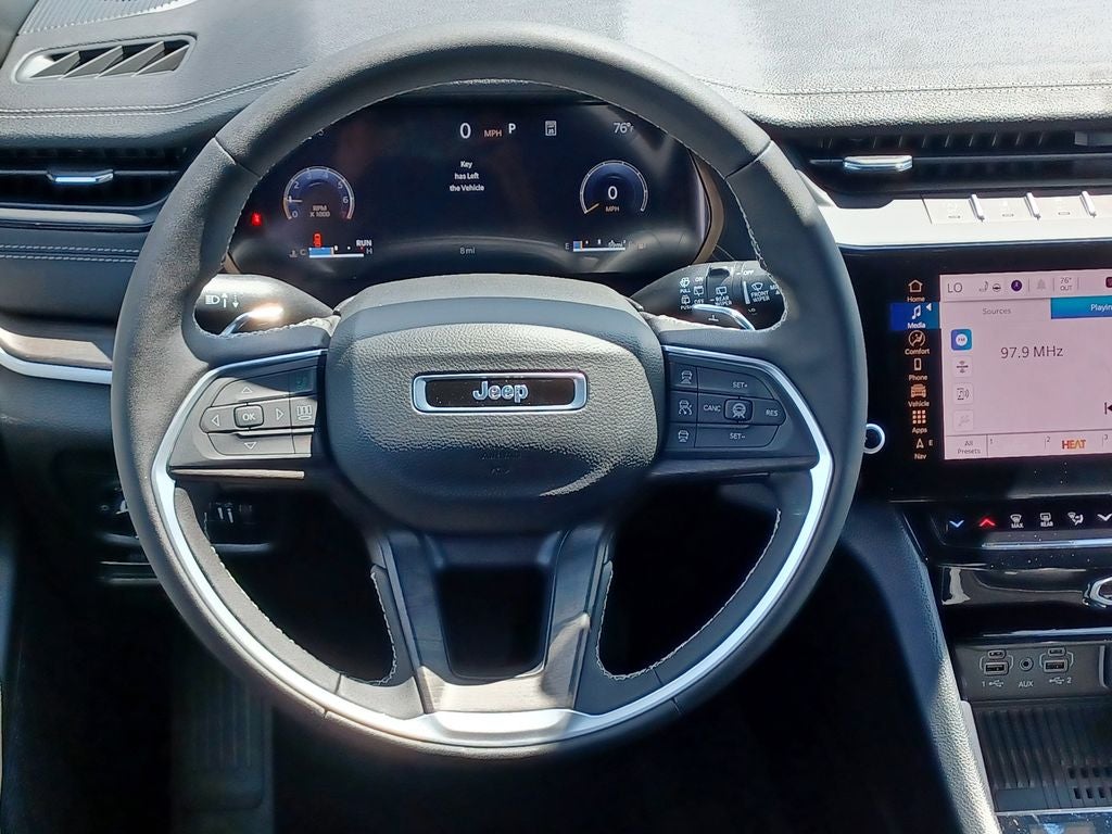 2026 Jeep Grand Cherokee GRAND CHEROKEE LAREDO ALTITUDE 4X4