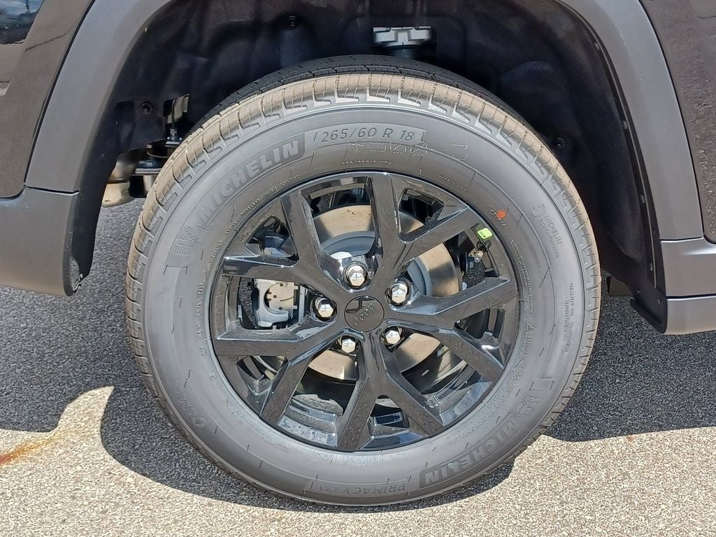 2026 Jeep Grand Cherokee GRAND CHEROKEE LAREDO ALTITUDE 4X4
