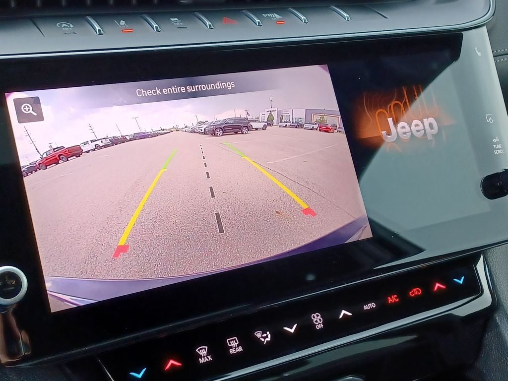 2026 Jeep Grand Cherokee GRAND CHEROKEE LAREDO ALTITUDE 4X4