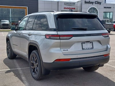 2026 Jeep Grand Cherokee GRAND CHEROKEE LAREDO ALTITUDE 4X4