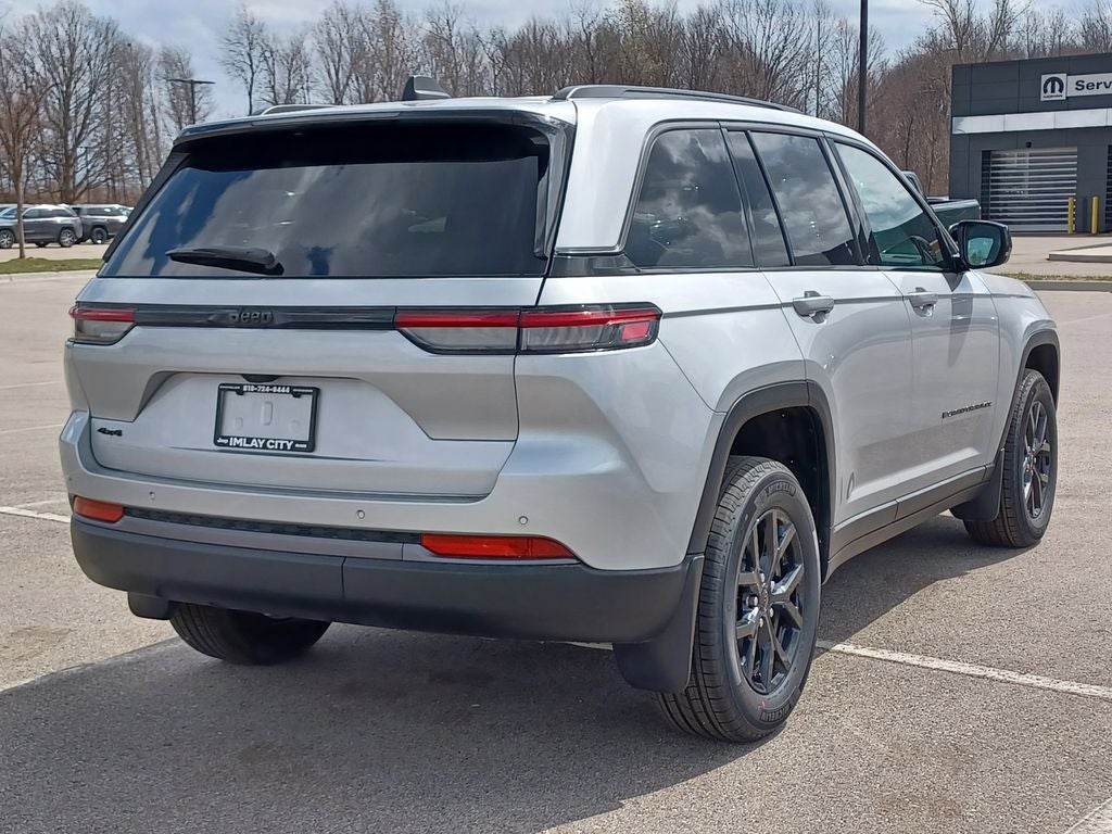 2026 Jeep Grand Cherokee GRAND CHEROKEE LAREDO ALTITUDE 4X4