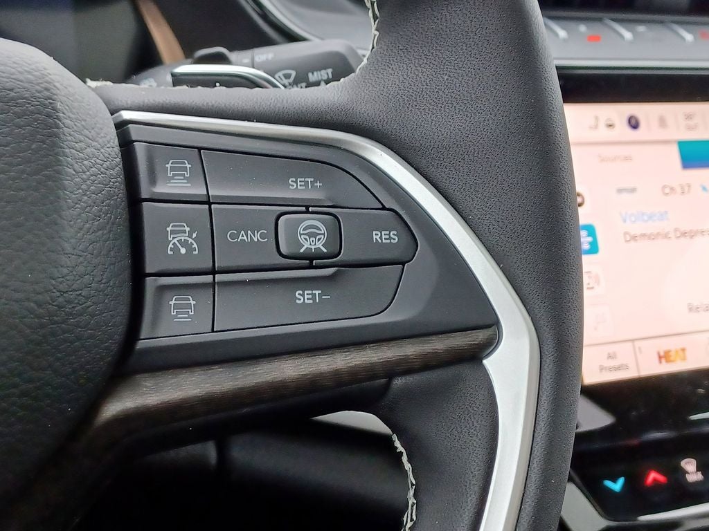 2026 Jeep Grand Cherokee GRAND CHEROKEE LAREDO ALTITUDE 4X4