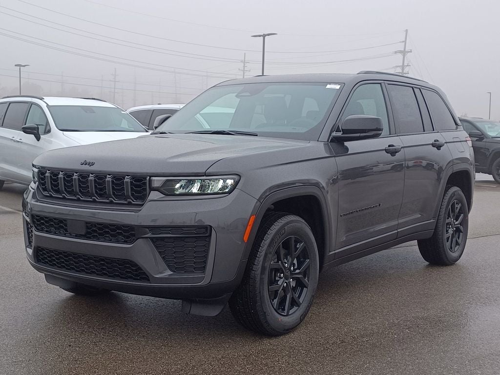 2026 Jeep Grand Cherokee GRAND CHEROKEE LAREDO ALTITUDE 4X4