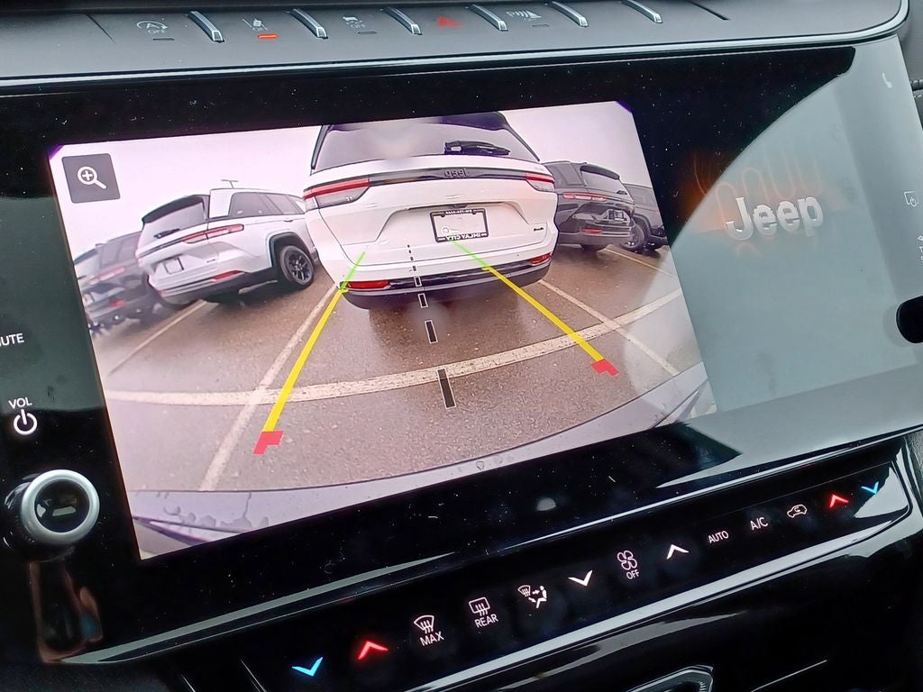 2026 Jeep Grand Cherokee GRAND CHEROKEE LAREDO ALTITUDE 4X4