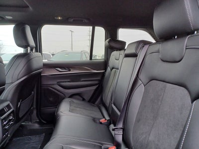 2026 Jeep Grand Cherokee GRAND CHEROKEE LAREDO ALTITUDE 4X4