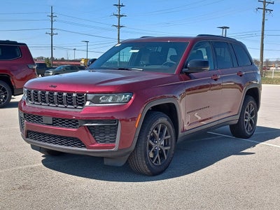 2026 Jeep Grand Cherokee GRAND CHEROKEE LAREDO ALTITUDE 4X4
