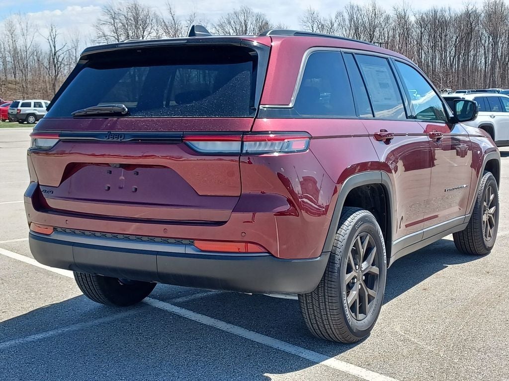 2026 Jeep Grand Cherokee GRAND CHEROKEE LAREDO ALTITUDE 4X4