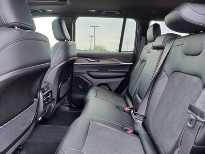 2026 Jeep Grand Cherokee GRAND CHEROKEE LAREDO ALTITUDE 4X4