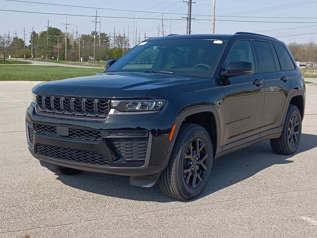 2026 Jeep Grand Cherokee GRAND CHEROKEE LAREDO ALTITUDE 4X4