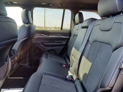 2026 Jeep Grand Cherokee GRAND CHEROKEE LAREDO ALTITUDE 4X4