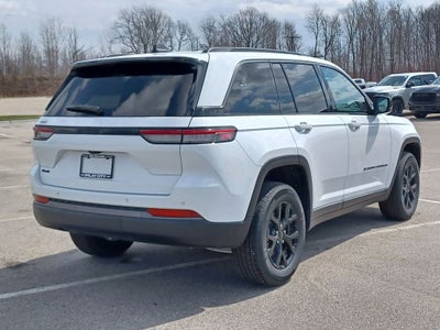 2026 Jeep Grand Cherokee GRAND CHEROKEE LAREDO ALTITUDE 4X4