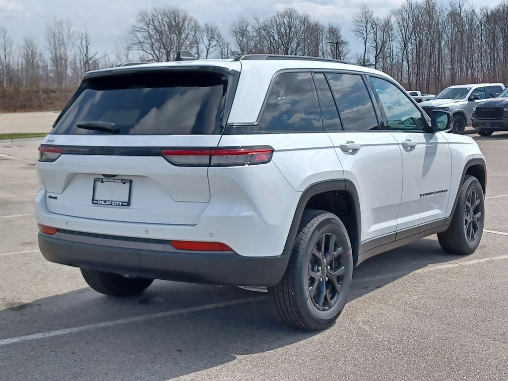 2026 Jeep Grand Cherokee GRAND CHEROKEE LAREDO ALTITUDE 4X4