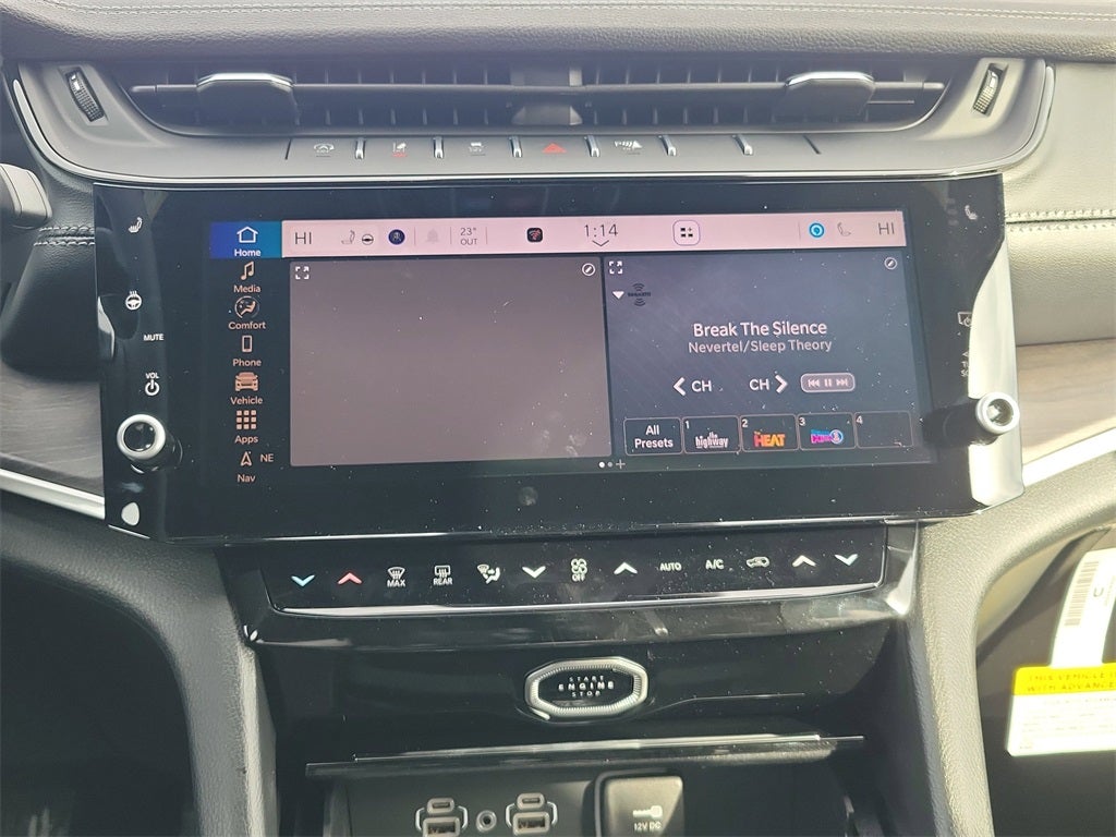 2026 Jeep Grand Cherokee GRAND CHEROKEE ALTITUDE 4X4