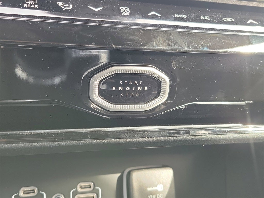 2026 Jeep Grand Cherokee GRAND CHEROKEE ALTITUDE 4X4