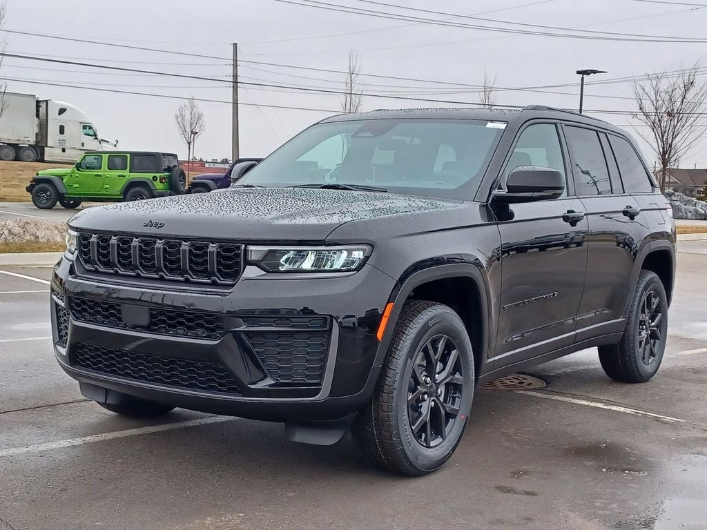 2026 Jeep Grand Cherokee GRAND CHEROKEE LAREDO ALTITUDE 4X4