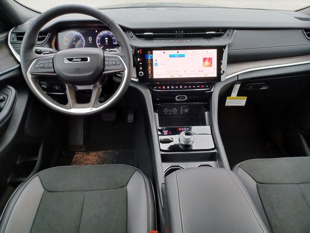 2026 Jeep Grand Cherokee GRAND CHEROKEE LAREDO ALTITUDE 4X4