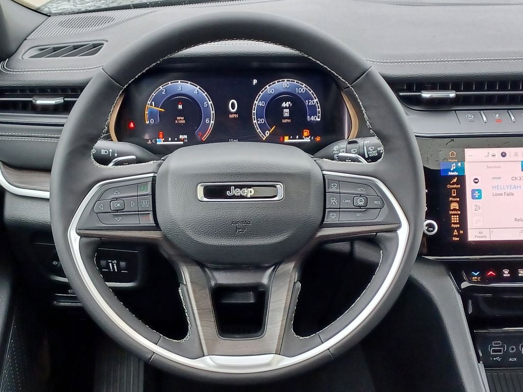 2026 Jeep Grand Cherokee GRAND CHEROKEE LAREDO ALTITUDE 4X4