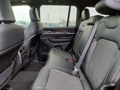 2026 Jeep Grand Cherokee GRAND CHEROKEE LAREDO ALTITUDE 4X4