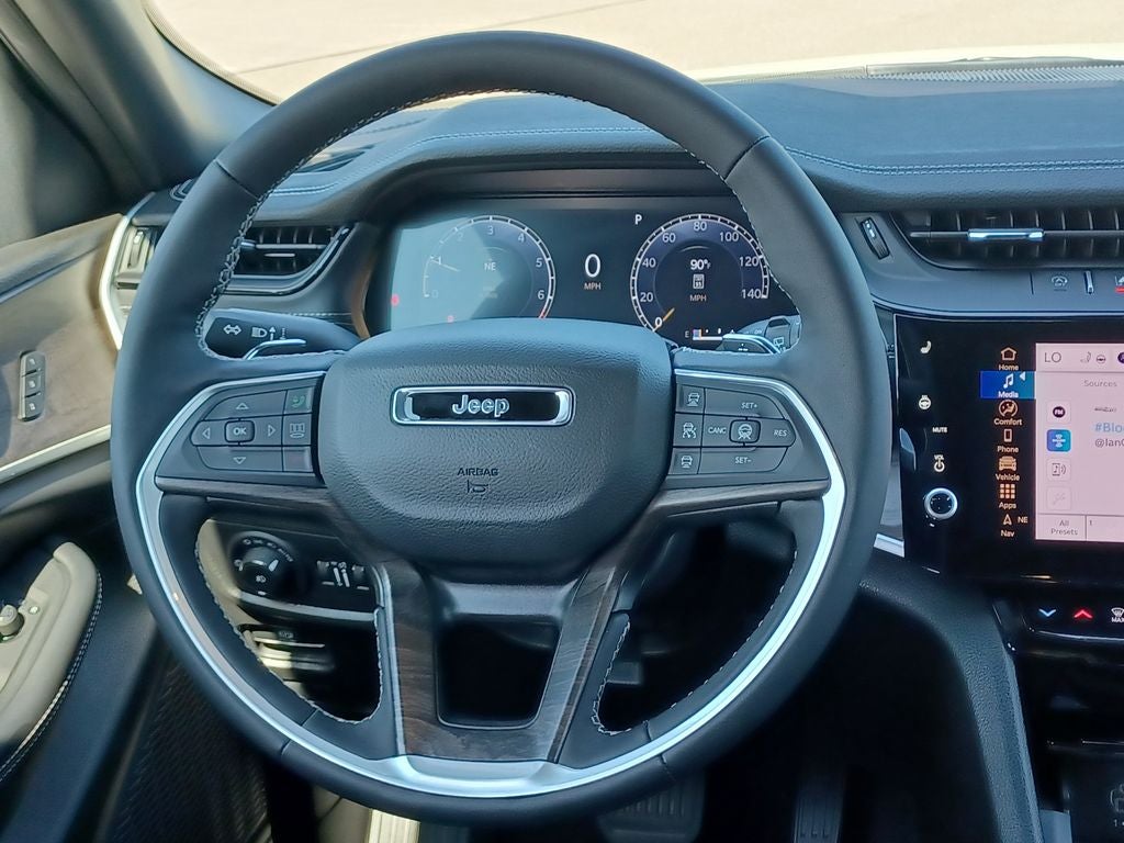 2026 Jeep Grand Cherokee GRAND CHEROKEE LIMITED 4X4