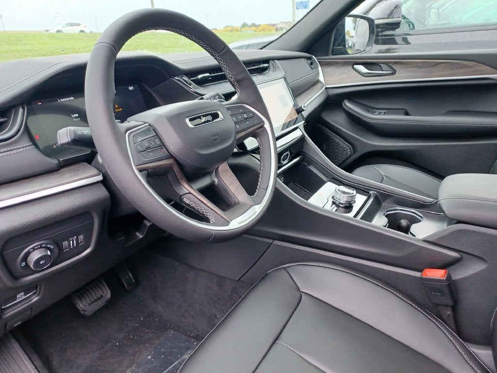 2027 Jeep Grand Cherokee Limited