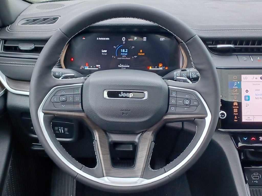 2027 Jeep Grand Cherokee Limited