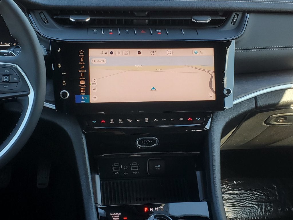 2027 Jeep Grand Cherokee Limited