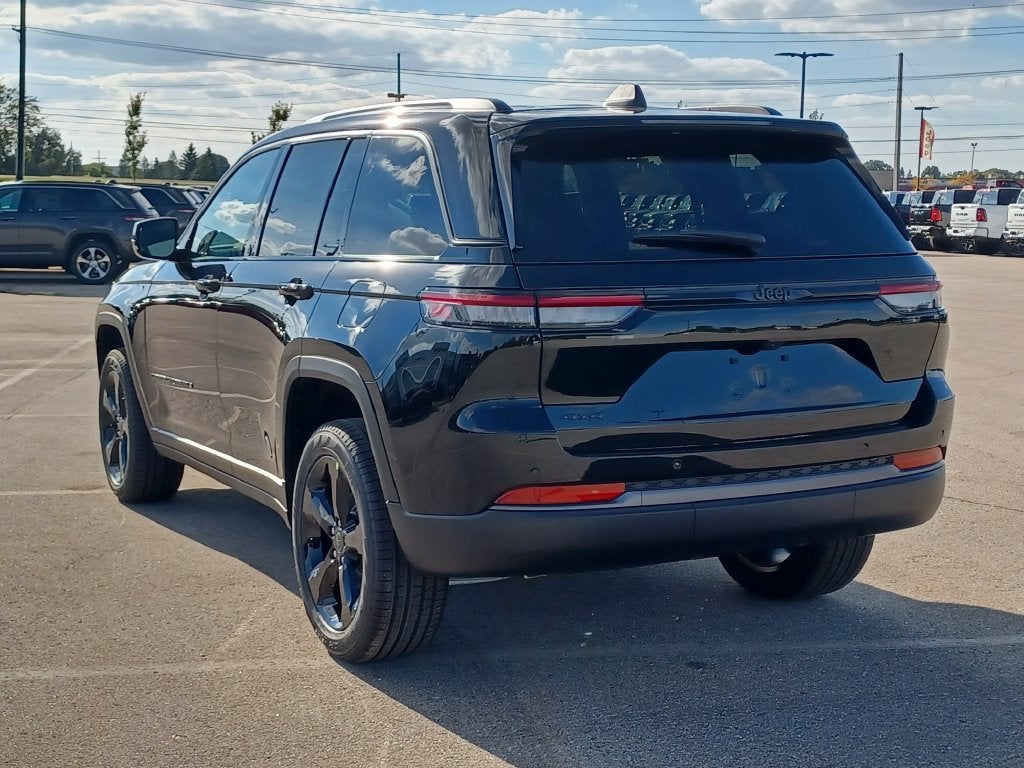 2027 Jeep Grand Cherokee Limited