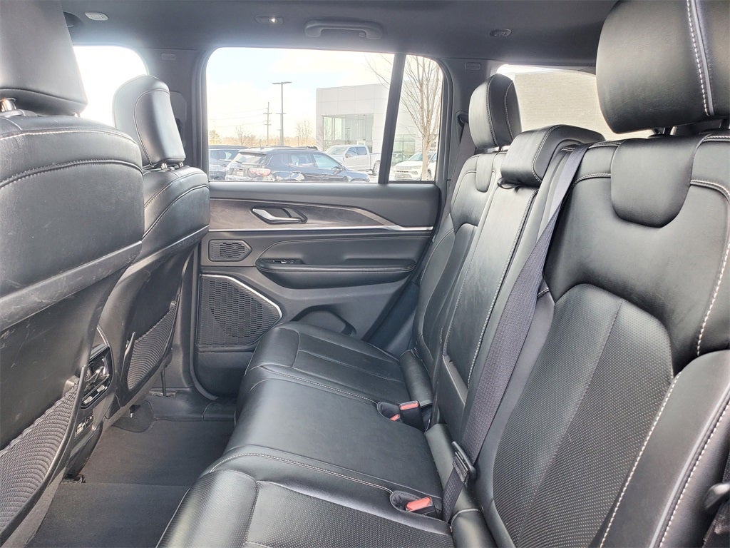 2023 Jeep Grand Cherokee Overland