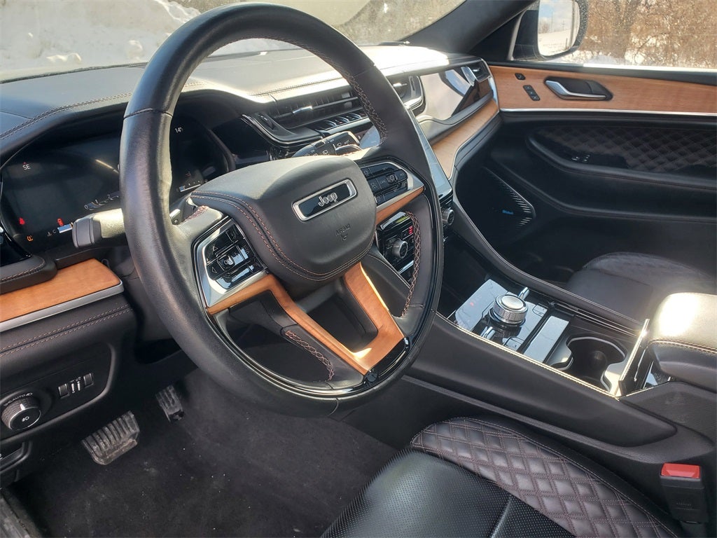 2022 Jeep Grand Cherokee Summit Reserve