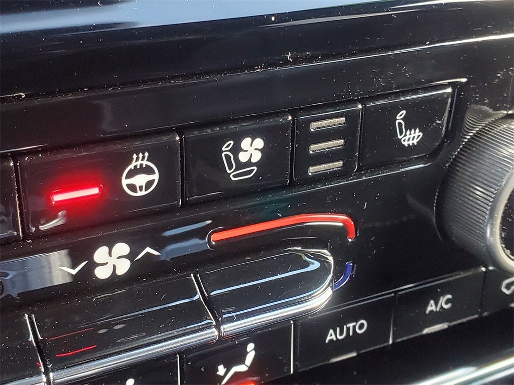 2022 Jeep Grand Cherokee Summit Reserve