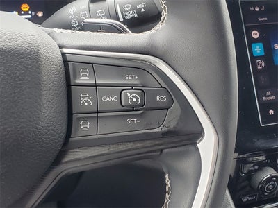 2024 Jeep Grand Cherokee L Altitude 4x4