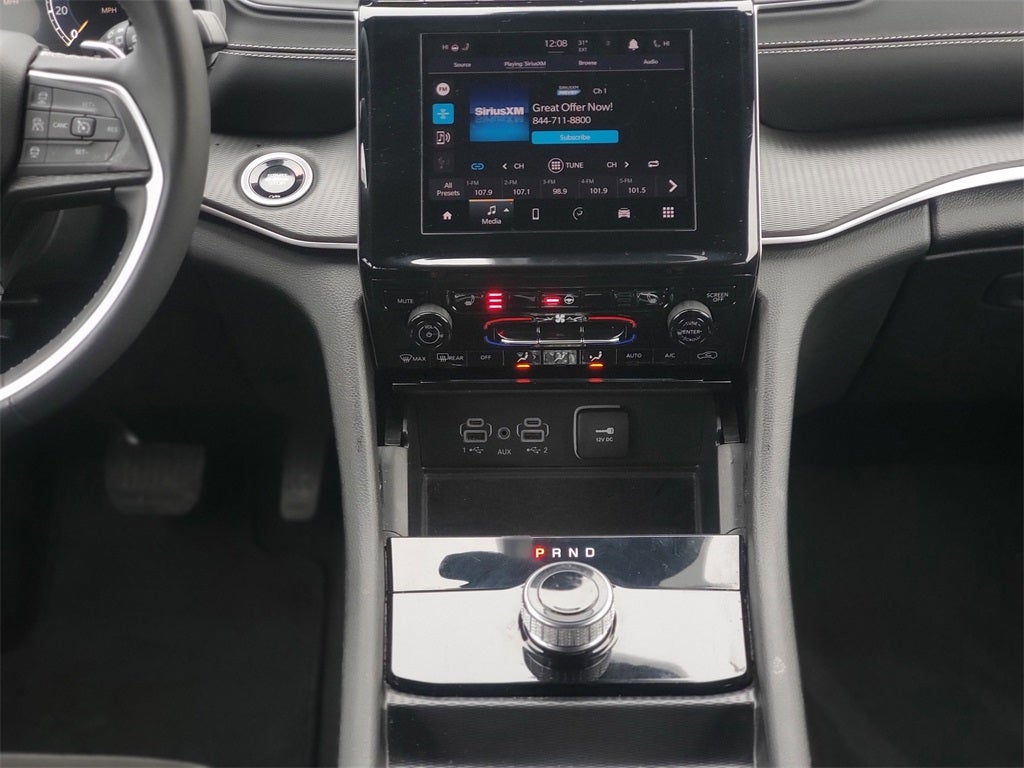 2024 Jeep Grand Cherokee L Altitude 4x4