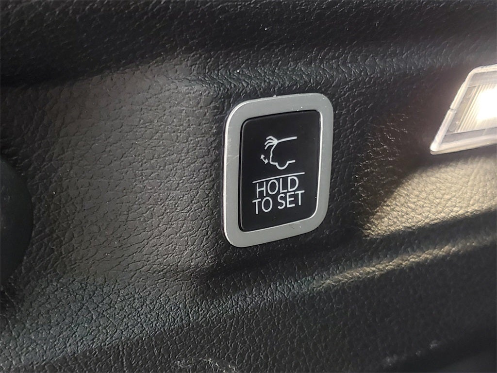 2024 Jeep Grand Cherokee L Altitude 4x4